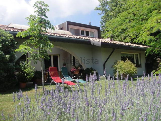 Casa in vendita a San Leo Bastia, Umbria