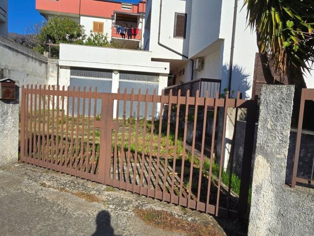 Casa in vendita a Calabria, Cosenza