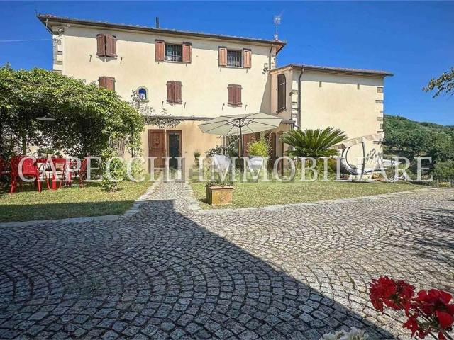 Casa in vendita a Piazza, Pistoia