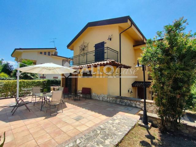 Casa in vendita a Calabria, Cosenza