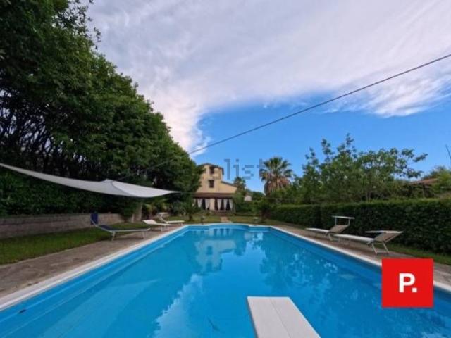 Casa in vendita a Formicola, Campania
