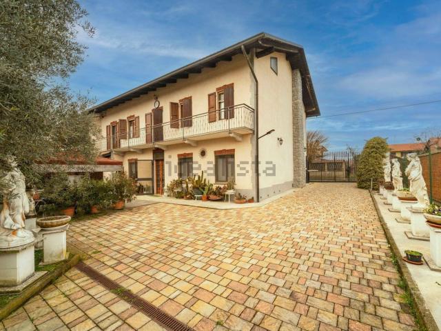 Casa in vendita a Piemonte, Torino