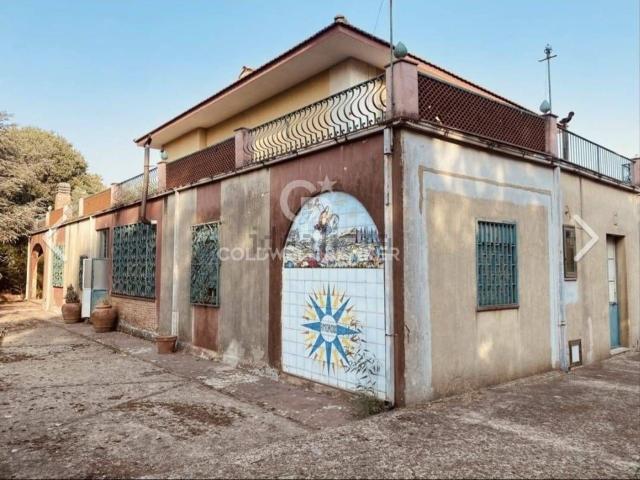 Casa in vendita a Caltagirone, Sicilia