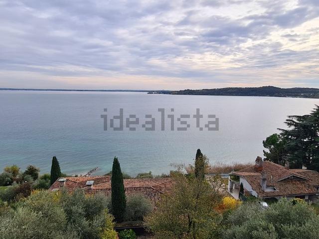 Casa in vendita a Padenghe Sul Garda, Lombardia