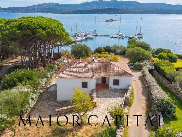 Casa in vendita a Alzachèna/Arzachena, Cannigione