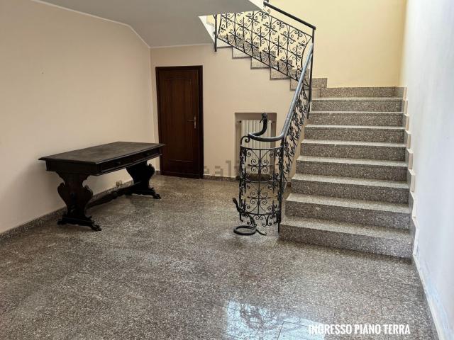 Casa in vendita a Comunità Montana Valli del Verbano, Gavirate