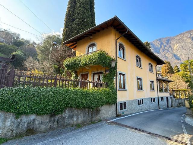 Casa in vendita a Griante, Lombardia