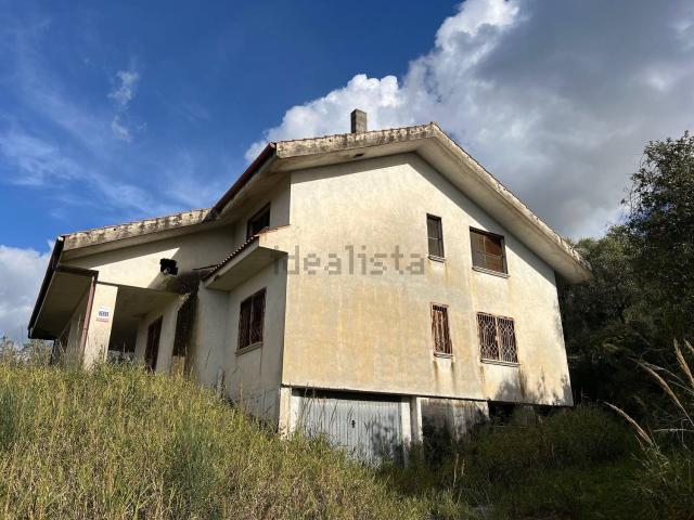 Casa in vendita a Altavilla Silentina, Campania