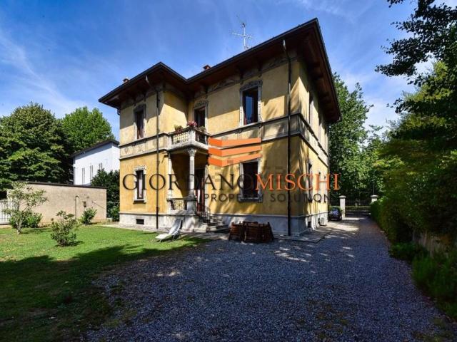 Casa in vendita a Rondò dei Pini, Monza