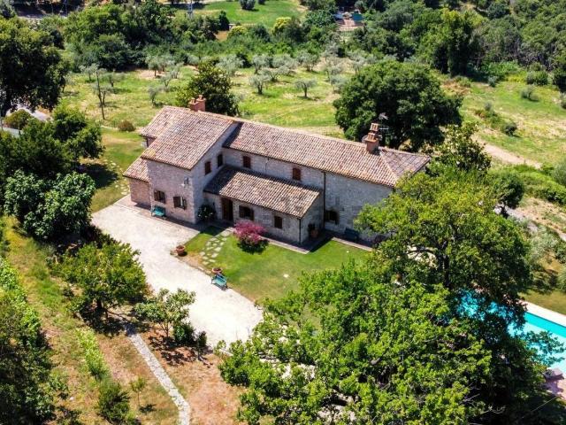 Casa in vendita a Guardea, Umbria