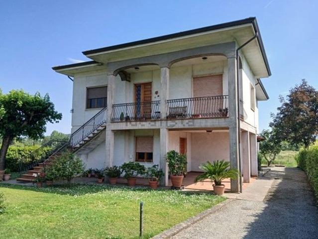 Casa in vendita a Capannori, Toscana