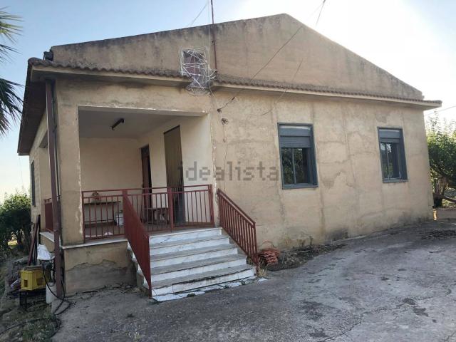 Casa in vendita a Delia, Sicilia