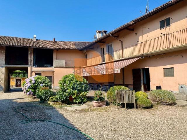 Casa in vendita a Bereguardo, Lombardia