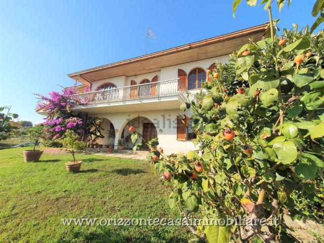 Casa in vendita a Marche, Ascoli Piceno