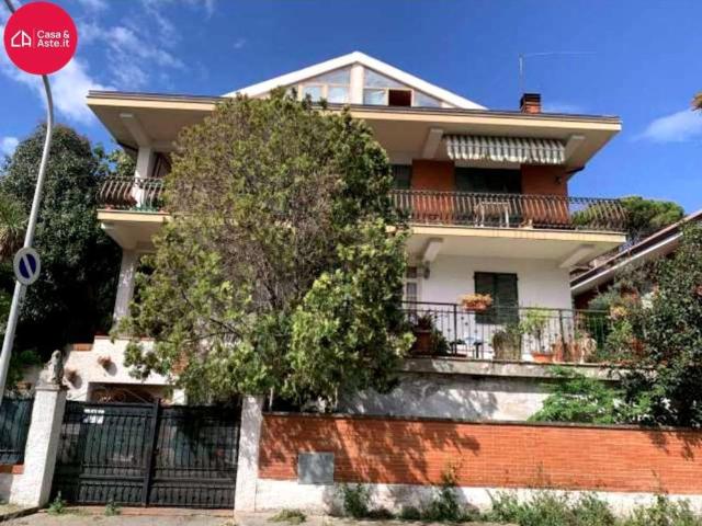 Casa in vendita a Marche, Fermo