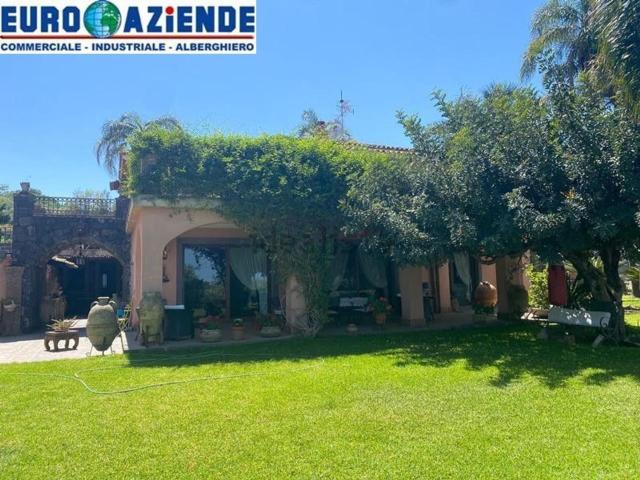 Casa in vendita a San Nicolò, Aci Catena