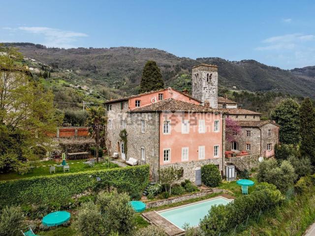 Casa in vendita a Ponte a Moriano, Bagni Di Lucca Ponte