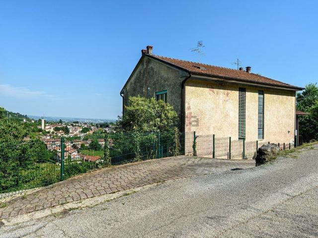 Casa in vendita a Schio, Veneto