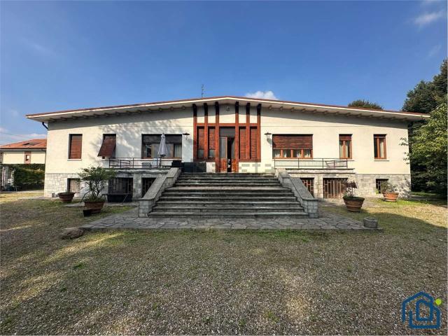 Casa in vendita a Buscate, Lombardia