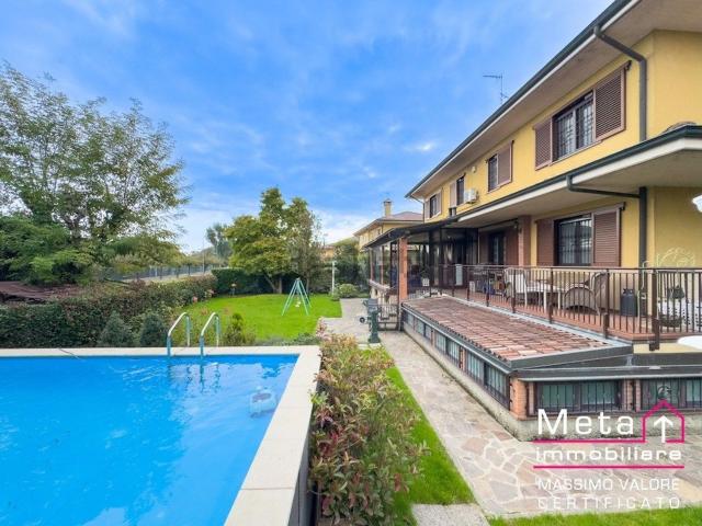 Casa in vendita a Tribiano, Lombardia