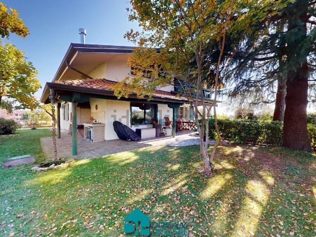 Casa in vendita a Martignacco, Friuli-Venezia Giulia