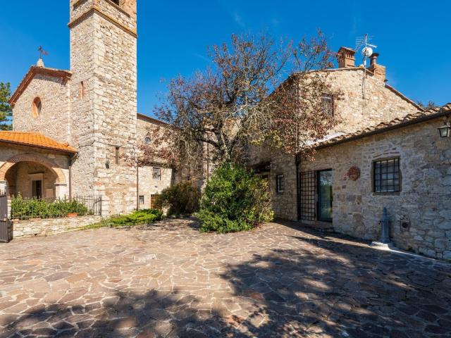 Casa in vendita a Castellina In Chianti, Toscana