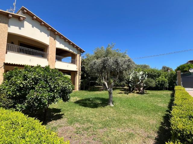 Casa in vendita a Gallina, Avola