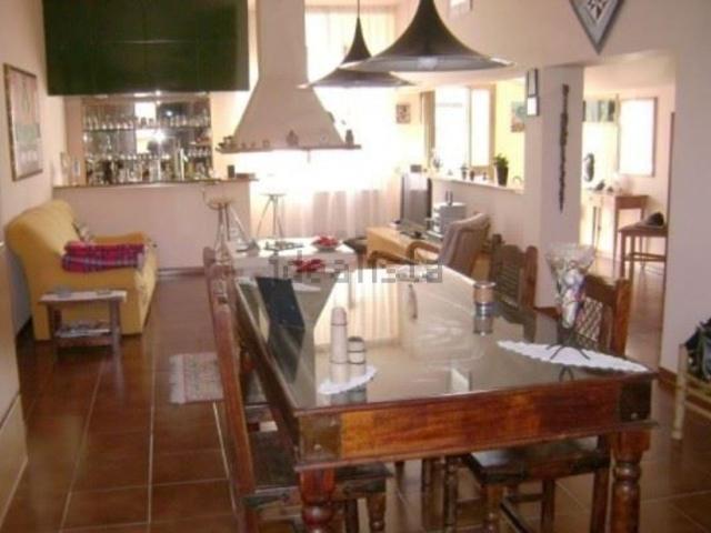 Casa in vendita a Marche, Macerata