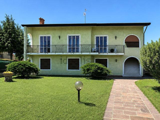 Casa in vendita a Onzato, Castel Mella