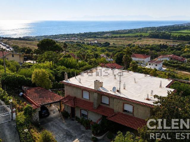 Casa in vendita a Agropoli, Campania