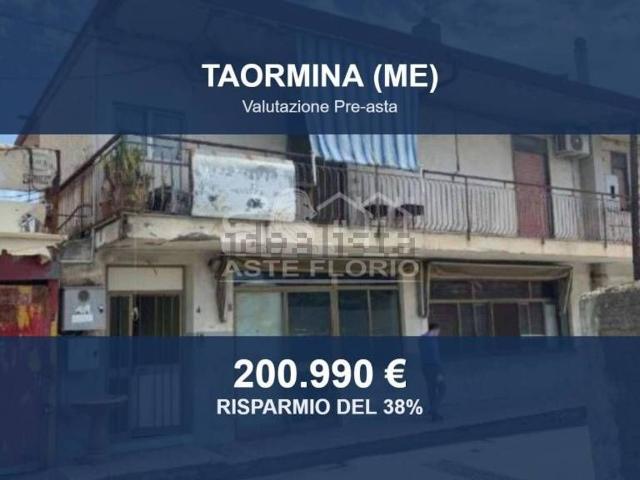 Casa in vendita a Taormina, Sicilia