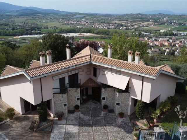 Casa in vendita a Castello di Baiano, Spoleto