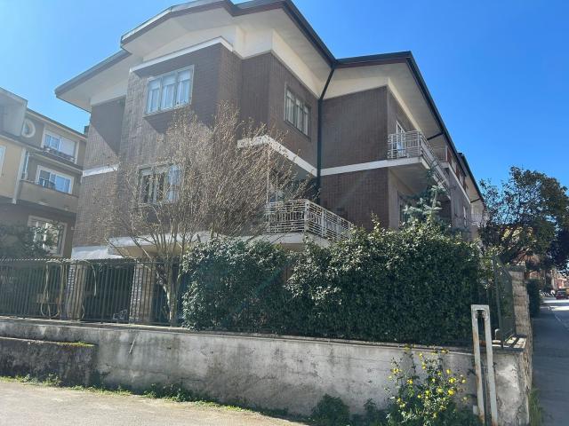 Casa in vendita a San Lazzaro, Isernia