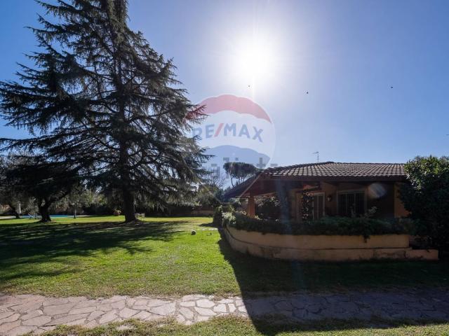 Casa in vendita a Montecompatri