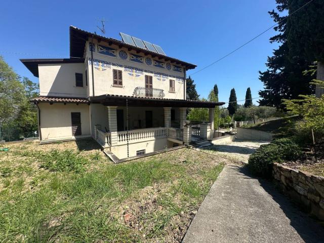 Casa in vendita a Contrada De Contro, Teramo