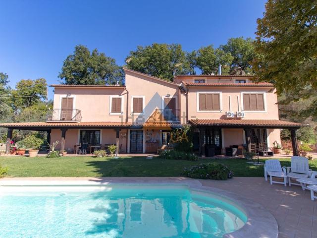 Casa in vendita a Otricoli, Umbria