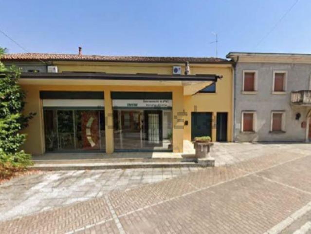Casa in vendita a Cerea, Veneto
