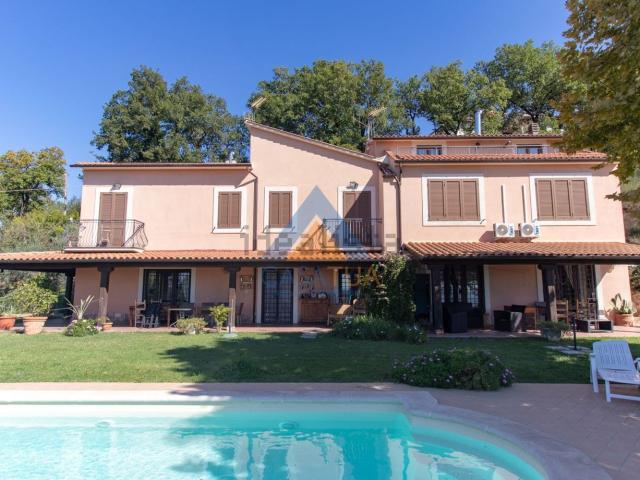Casa in vendita a Petignano, Orte