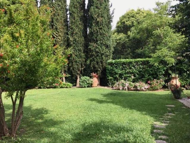 Casa in vendita a Montemagno, Calci