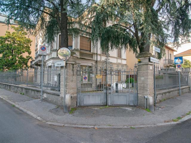 Casa in vendita a Fanfani, Lodi