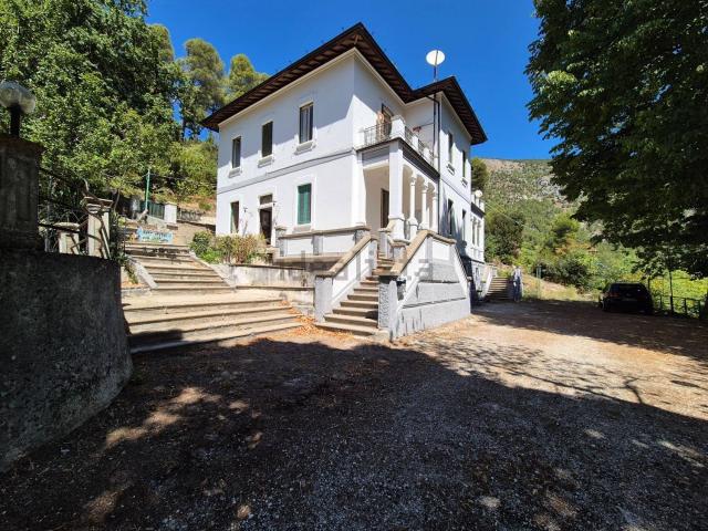 Casa in vendita a Bussi Sul Tirino, Abruzzo