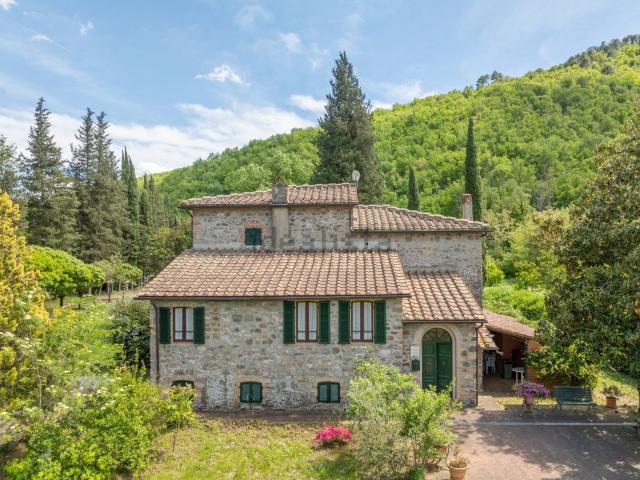 Casa in vendita a Gaiole In Chianti, Toscana