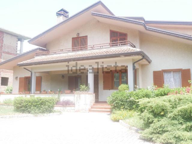 Casa in vendita a Finestrelle, Monteforte Irpino