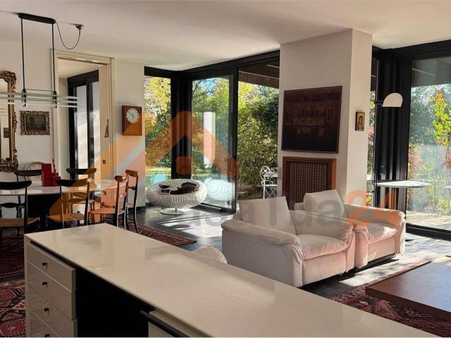 Casa in vendita a Carimate, Como
