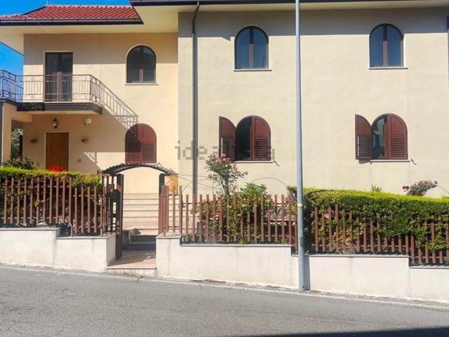 Casa in vendita a Calabria, Cosenza