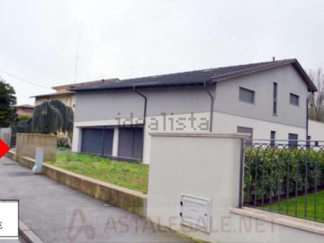 Casa in vendita a Lonigo, Vicenza
