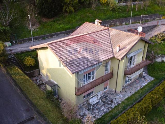 Casa in vendita a Madrera, Ranzanico