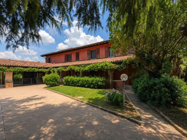 Casa in vendita a Basaldella / Basandiele, Campoformido / Cjampfuarmit