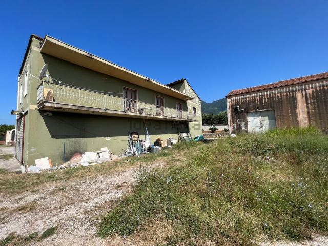 Casa in vendita a Pezzarotonda, Campagna