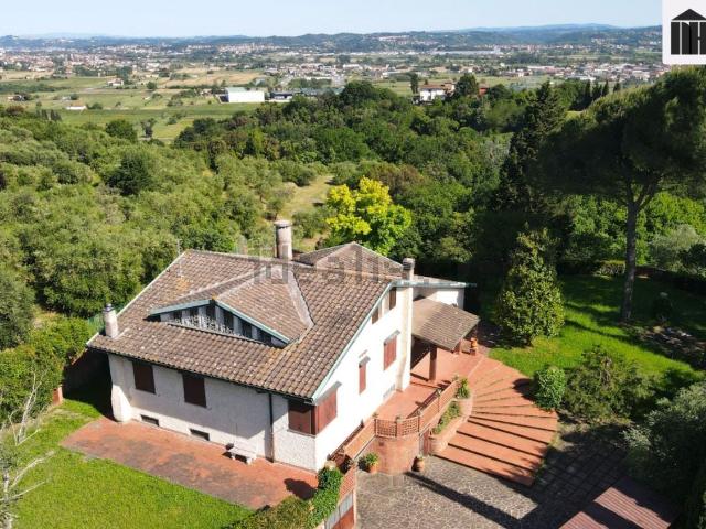 Casa in vendita a Santa Maria A Monte, Toscana
